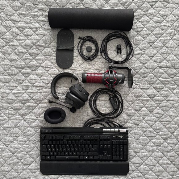HyperX PC Gaming Bundle - Picture 6 of 6